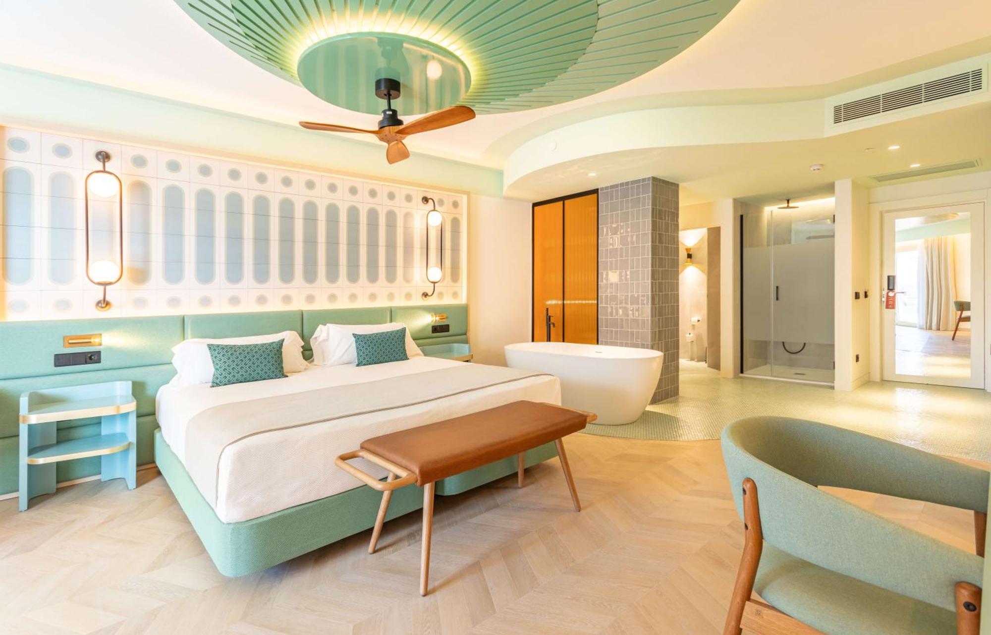 Hotel Angela - Adults Recommended ฟูเอนฮิโรลา ภายนอก รูปภาพ