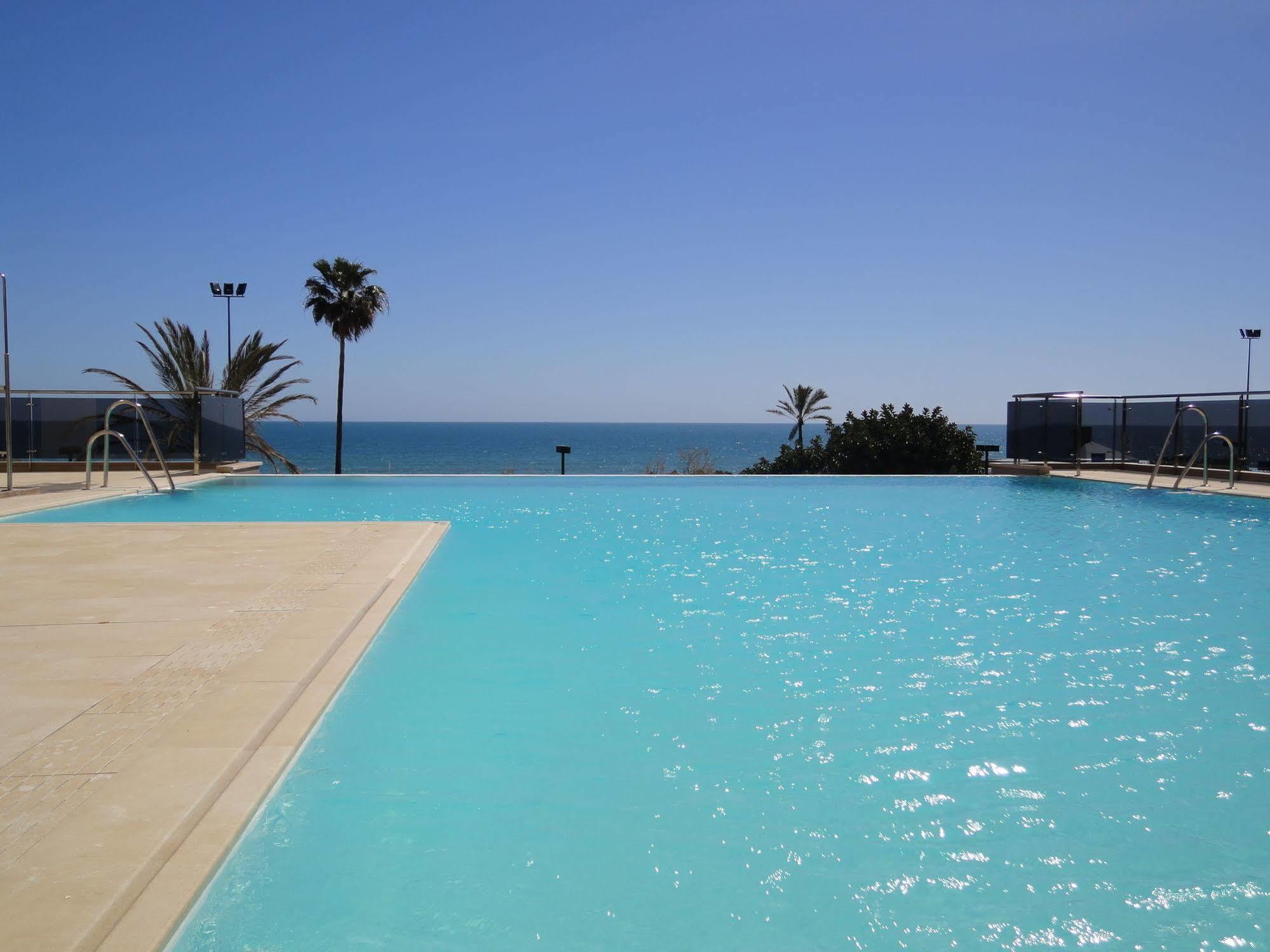 Hotel Angela - Adults Recommended ฟูเอนฮิโรลา ภายนอก รูปภาพ